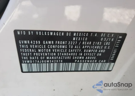 2016 Volkswagen Jetta Sport z USA, uszkodzony, nr VIN 3VWD17AJ8GM342976